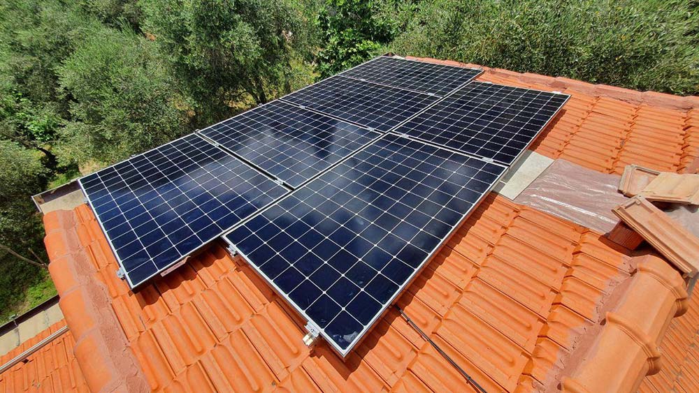 Installazione impianto fotovoltaico 5,85 kW e pompa di calore per riscaldamento