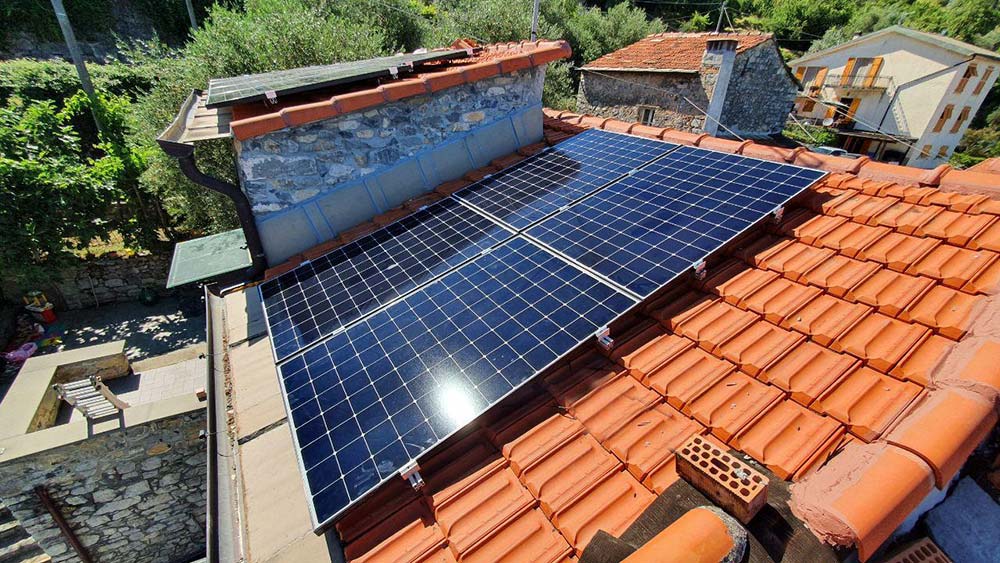 Installazione impianto fotovoltaico 5,85 kW e pompa di calore per riscaldamento