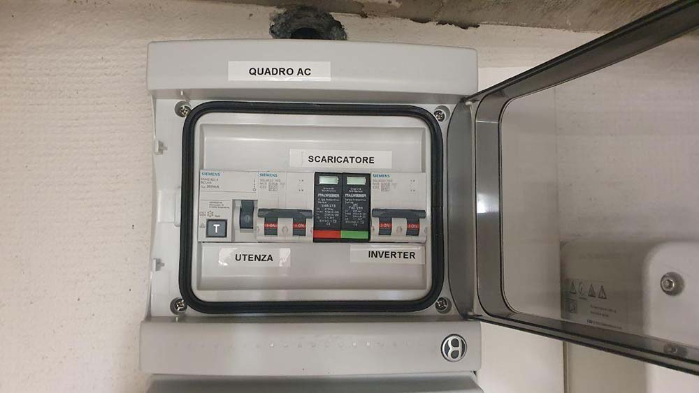 installazione impianto fotovoltaico 6 kW pannelli solari Sunpower Recco