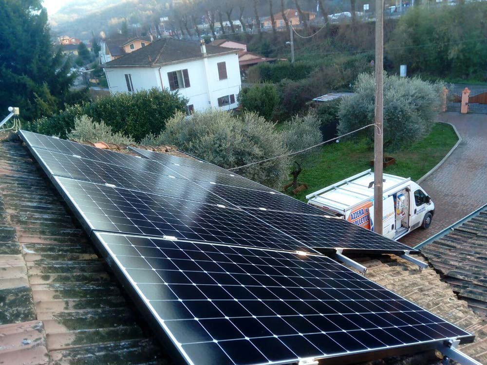 installazione impianto fotovoltaico 6 Kw pannelli solari Maxeon 3 400 W Sunpower