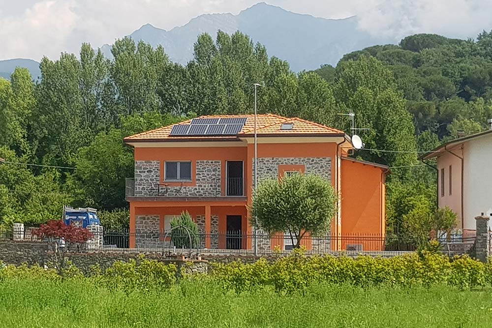 Installazione impianto fotovotlaico Sunpower ed accumulo energia Sonnen Filattiera MS